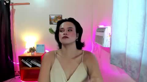 maxine_fucks online show from January 12, 5:47 am