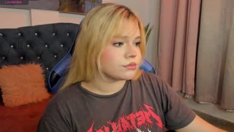 Snapshot of maxxxine_ chatting on January 30, 4:58 am Maxine Minx online show from January 30, 4:58 am