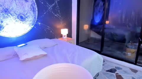 Snapshot of maxxxine_ chatting on October 9, 6:04 am Maxine Minx online show from October 9, 6:04 am