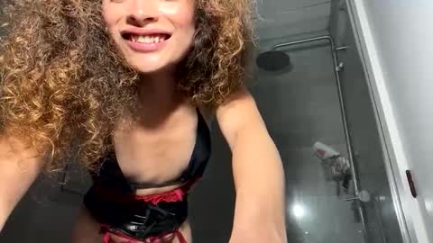 Snapshot of maya632713 chatting on October 7, 7:48 pm Maya transgirl online show from October 7, 7:48 pm