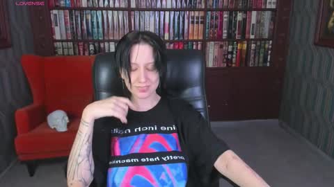 Snapshot of medusagorgona_ chatting on September 26, 1:08 pm Medusa online show from September 26, 1:08 pm
