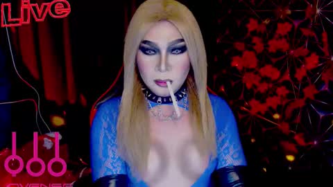 Snapshot of medusaprey chatting on October 31, 3:21 pm THE QUEEN ALPHA   Queen Medusa Prey online show from October 31, 3:21 pm