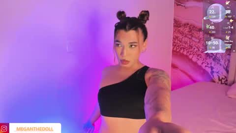 Meghan the doll online show from October 14, 8:09 pm