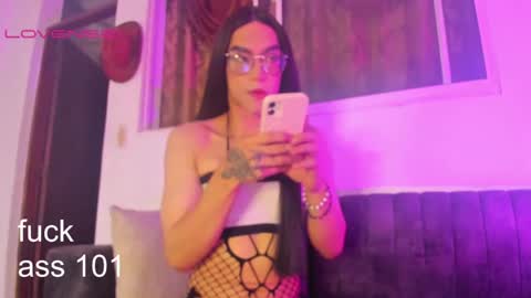 Snapshot of melissa_hot22 chatting on September 21, 1:55 am melissa_hot22 online show from September 21, 1:55 am
