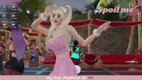 Snapshot of mia_lilah chatting on September 30, 1:05 am Mia online show from September 30, 1:05 am