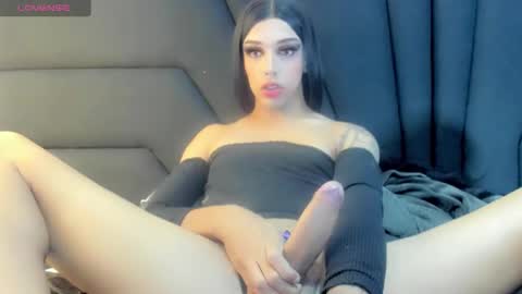 Mia3 online show from January 14, 9:30 pm