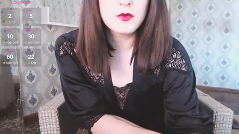 Snapshot of mia_wallase chatting on March 2, 8:38 am mia_wallase online show from March 2, 8:38 am