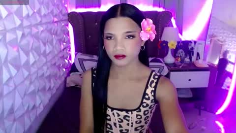 miamalkovax online show from May 18, 12:55 pm
