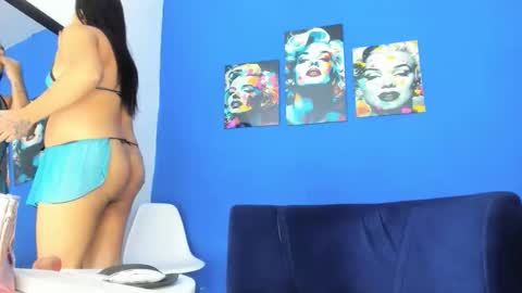 Mia  online show from October 16, 12:11 am