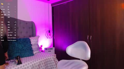 Mia Romanove online show from January 7, 5:02 am