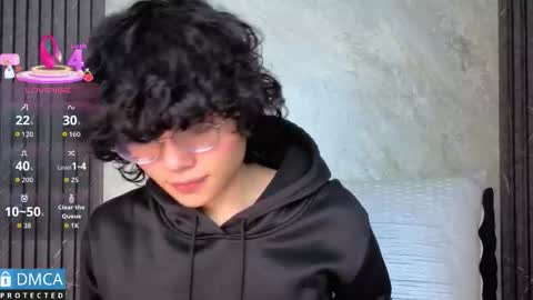 Snapshot of mich_marin chatting on October 6, 11:10 am mich_marin online show from October 6, 11:10 am