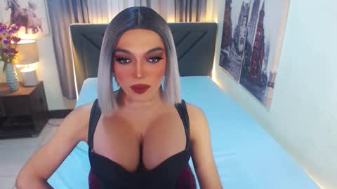 Snapshot of midnightscentxx chatting on September 22, 7:13 am KATE online show from September 22, 7:13 am