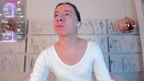 Snapshot of miiaa_doll chatting on January 20, 11:56 am MIIA online show from January 20, 11:56 am