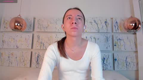 Snapshot of miiaa_doll chatting on January 28, 11:49 am MIIA online show from January 28, 11:49 am