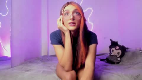 mika_velvet online show from November 5, 7:36 pm