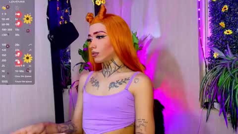 Snapshot of mikaelarangel chatting on October 6, 1:27 am mikaelarangel online show from October 6, 1:27 am