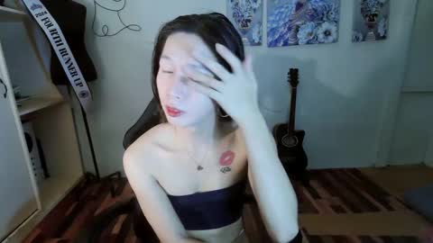 Snapshot of mikaellasander chatting on February 14, 7:07 am ELLA online show from February 14, 7:07 am