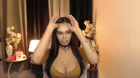 Mistress MikeyAlawi online show from February 5, 11:55 am