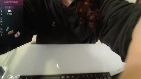 Snapshot of miley_baker chatting on February 5, 1:22 pm Miley online show from February 5, 1:22 pm
