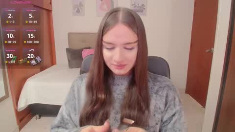 Snapshot of miley_baker chatting on October 6, 2:17 pm Miley online show from October 6, 2:17 pm