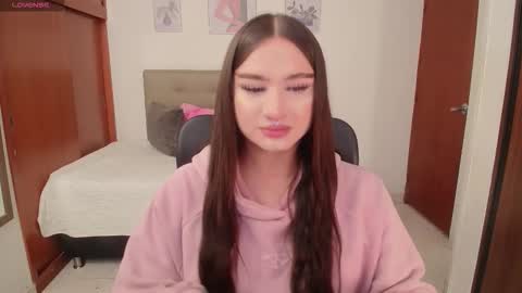 Miley online show from October 17, 2:53 pm