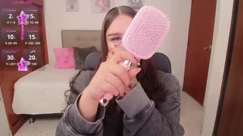 Miley online show from October 20, 4:54 pm