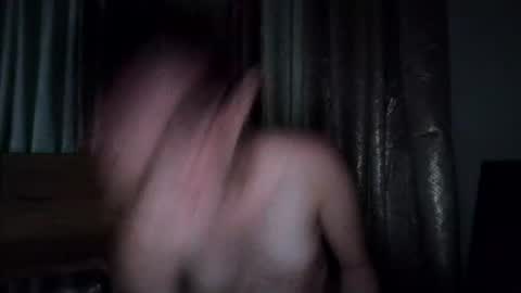 its me kizzy online show from October 13, 2:50 pm