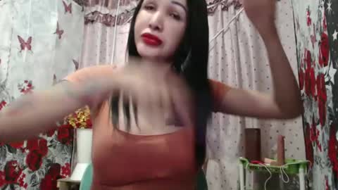 Snapshot of miss_lianslim chatting on March 1, 11:15 pm inday online show from March 1, 11:15 pm