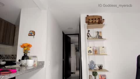 Snapshot of miss_myers chatting on September 8, 10:19 pm Goddess Myers thumb up is important for me kisses online show from September 8, 10:19 pm