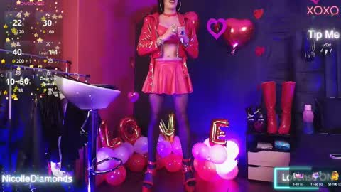 Snapshot of miss_nicolesds chatting on February 14, 3:36 pm Miss Nicole online show from February 14, 3:36 pm