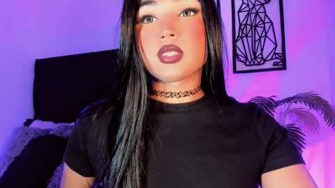 miss_zz online show from December 13, 7:53 pm