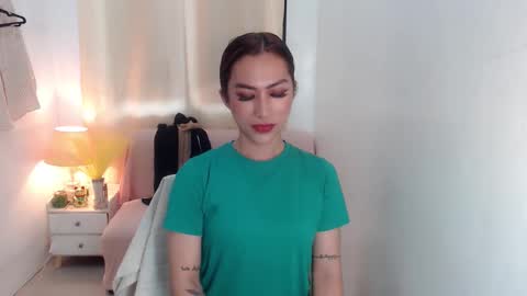 Snapshot of missangelxxx chatting on October 2, 4:46 am missangelxxx online show from October 2, 4:46 am