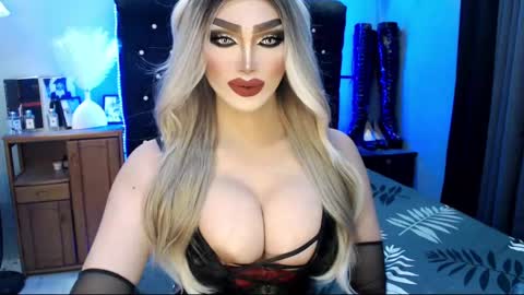 PRIESTESS CHANNEL online show from February 1, 5:47 pm