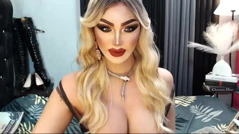 PRIESTESS CHANNEL online show from February 17, 5:04 am