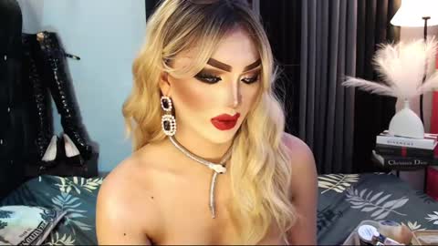 PRIESTESS CHANNEL online show from February 18, 5:20 am