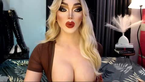 PRIESTESS CHANNEL online show from March 1, 5:42 am