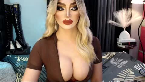 PRIESTESS CHANNEL online show from March 5, 2:39 pm