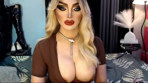 PRIESTESS CHANNEL online show from March 10, 6:34 pm