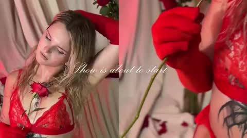 Snapshot of misschloe__ chatting on March 2, 11:28 pm Chloe freelance model Please your thumbs up are important online show from March 2, 11:28 pm