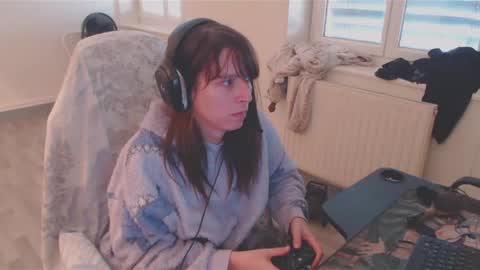 Snapshot of missthon chatting on December 16, 11:44 am missthon online show from December 16, 11:44 am
