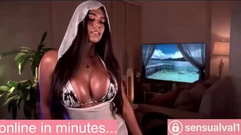 Snapshot of missvalery_1 chatting on September 30, 7:14 pm OF online show from September 30, 7:14 pm
