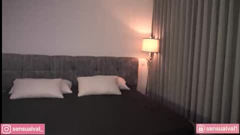 OF online show from October 21, 8:21 pm