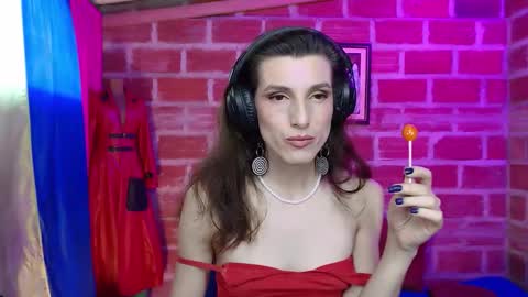 Snapshot of moira_hot chatting on September 28, 8:52 pm moira_hot online show from September 28, 8:52 pm