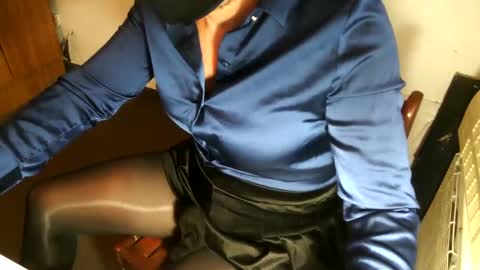 Snapshot of montero81 chatting on September 30, 8:31 pm Sabrina online show from September 30, 8:31 pm