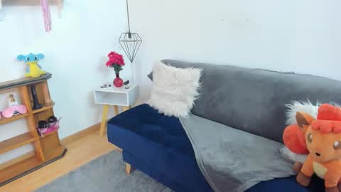 Moon online show from November 20, 9:59 pm