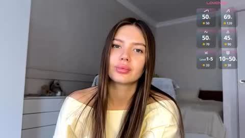Fleyva online show from October 15, 6:46 am