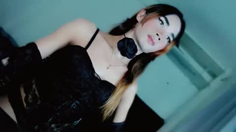 mscherry_ online show from February 20, 10:12 pm