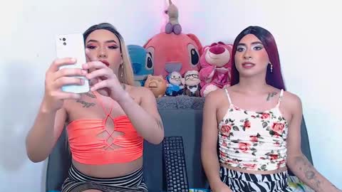 Snapshot of msspenelopedick chatting on December 9, 10:32 am Aaron And Alex online show from December 9, 10:32 am
