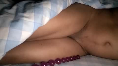 Snapshot of mulato44 chatting on February 21, 6:48 pm Laly online show from February 21, 6:48 pm