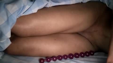 Snapshot of mulato44 chatting on February 24, 7:22 am Laly online show from February 24, 7:22 am